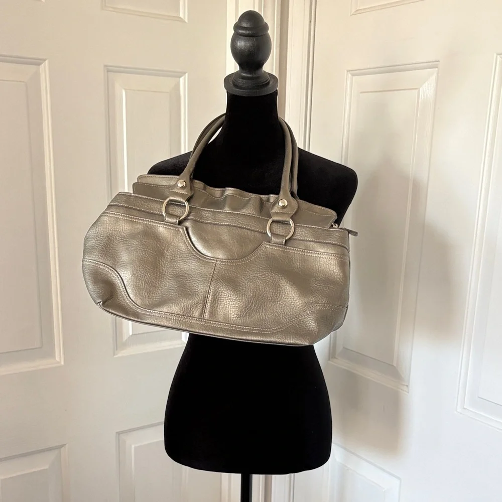 Mondani Metallic Gray Y2k Shoulder Bag